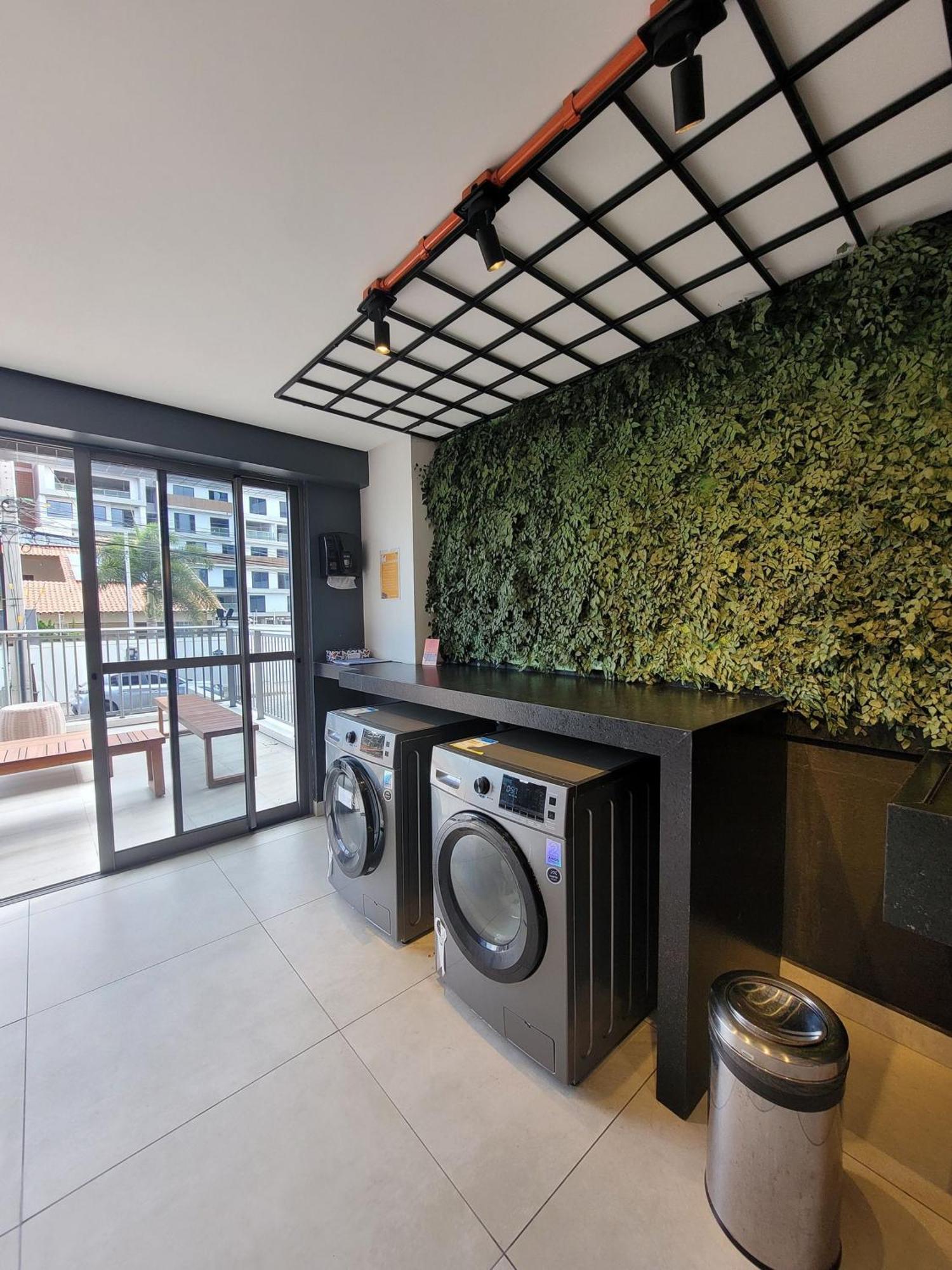 Apartamento No Bessa 100 Metros Da